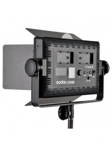 Godox LED 500C Bi Color with barndoors