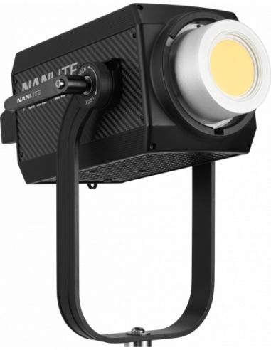 Nanlite Forza 720 LED Spot light with...