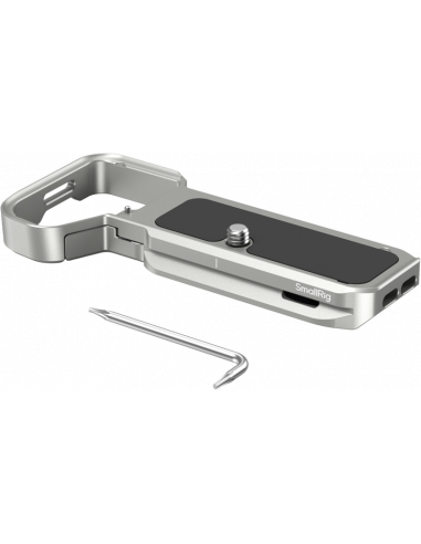 SmallRig 5482 Baseplate with Airtag...