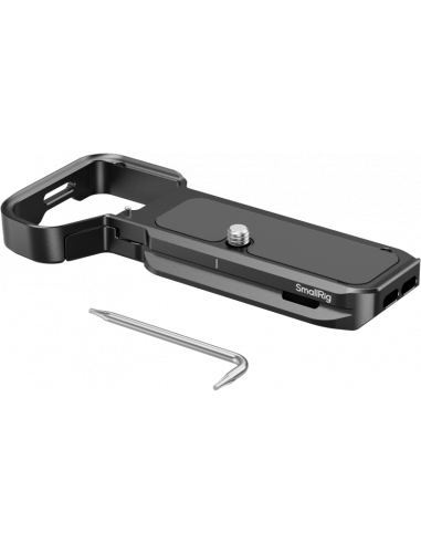 SmallRig 5481 Baseplate with Airtag...