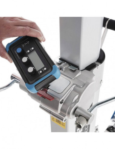 AVENGER Cine Lighting Support...