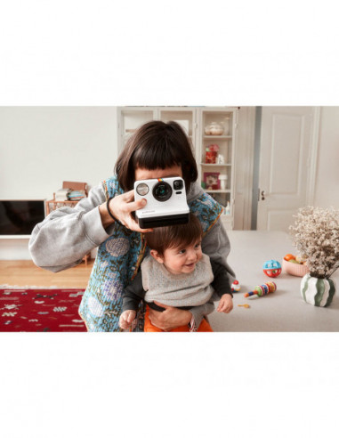 POLAROID Camera Now Gen. 2 Black & White