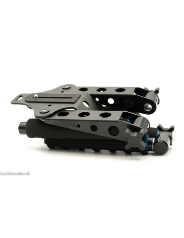 Shoulder rig med sorte/blå neopren...