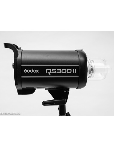 Godox QS 300II Studio flash