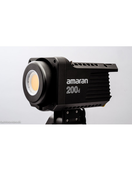 Aputure Amaran 200d
