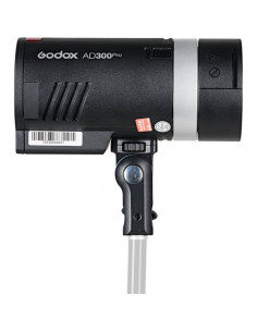 Godox AD300pro 300 watt... 2