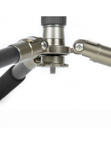 Mantona Titanium Carbon Tripod 170cm