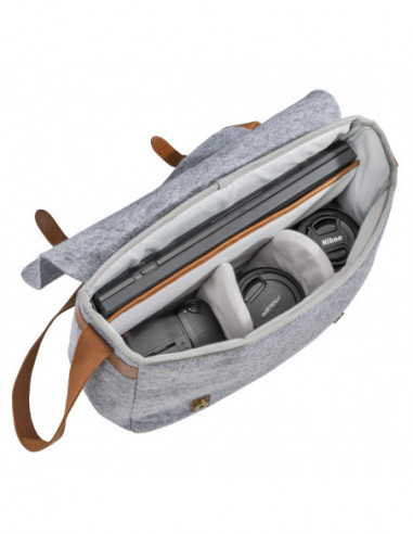 Messenger camerabag made of felt