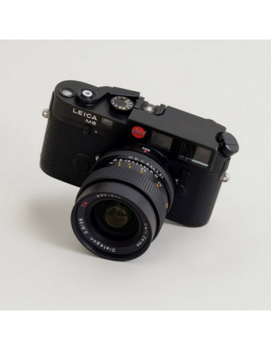 Lens Mount Adapter: Compatible with...