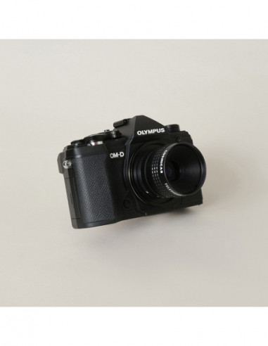 Lens Mount Adapter: Compatible with C...