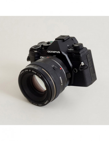 Lens Mount Adapter: Compatible with...