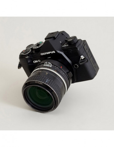 Lens Mount Adapter: Compatible with...