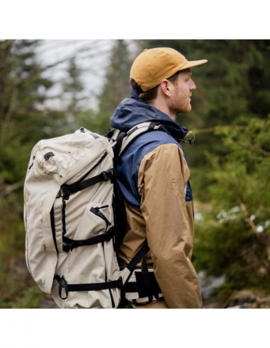 Wandrd Fernweh M/L Tan Photo Bundle