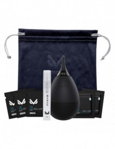 Portable lens cleaning kit