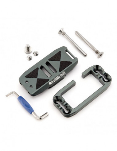 Ellie with PEAK DESIGN CAPTURE Base...