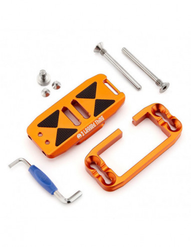 Ellie with PEAK DESIGN CAPTURE Base...