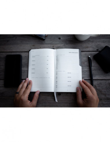 THE TRAVEL JOURNAL Black