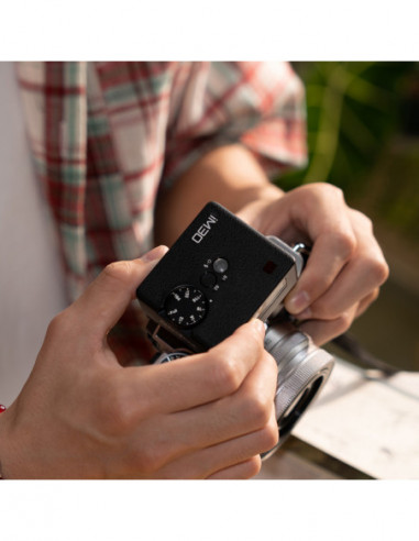 iM30 iFlash Camera Flash