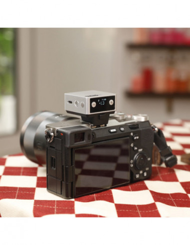 IT20 C Black iFlash TTL Camera Flash...