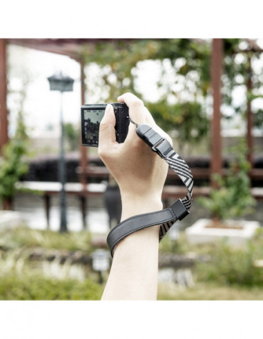 WS 2 Wrist Strap Silver Gray