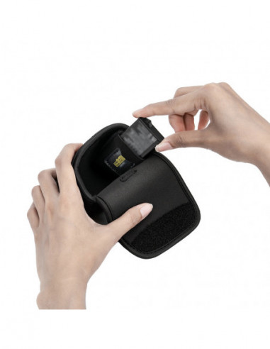 OC AC1 Compact Camera Pouch