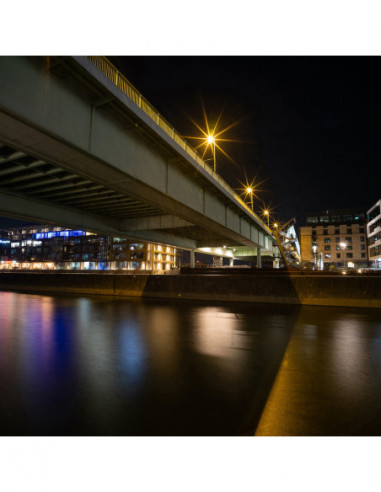 10mm f/4 Cookie Black L mount