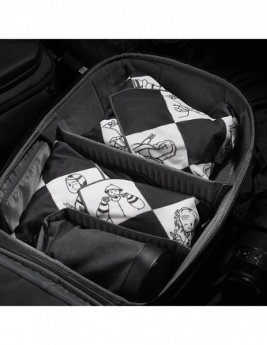 17 Inch Protective Wrap   Black & White