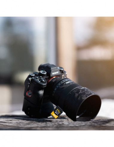 128GB SDXC UHS II V90 Memory Card